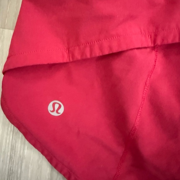 Lululemon Speed Up Shorts 2.5” Fuchsia Pink Zen Garden Multi Size 4 Rise - Picture 5 of 8